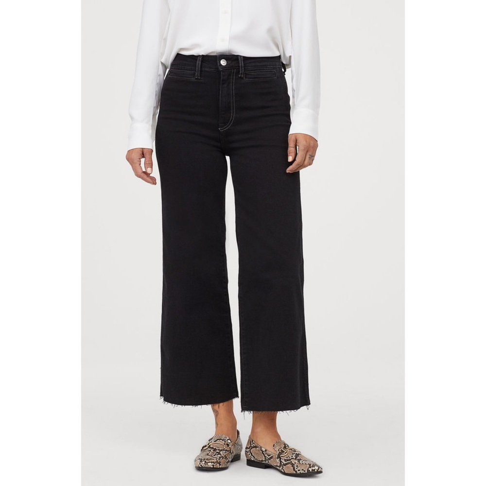 H&M Culotte Wide Leg Frayed Raw Hem Black Jeans